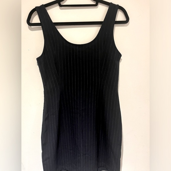 Dark Navy Blue Pinstripe Sleeveless Round-neck Mini Dress NWT - Picture 5 of 12